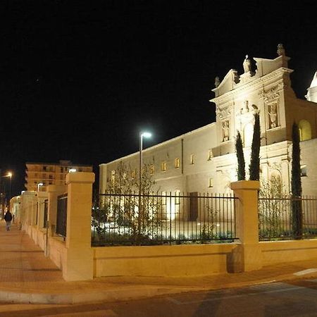 Della Torre Rooms Lecce Exterior photo