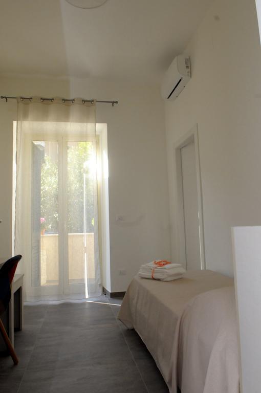 Della Torre Rooms Lecce Exterior photo