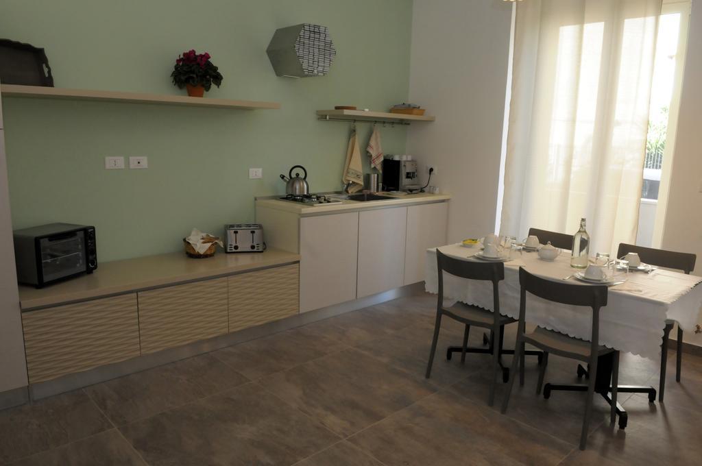 Della Torre Rooms Lecce Exterior photo