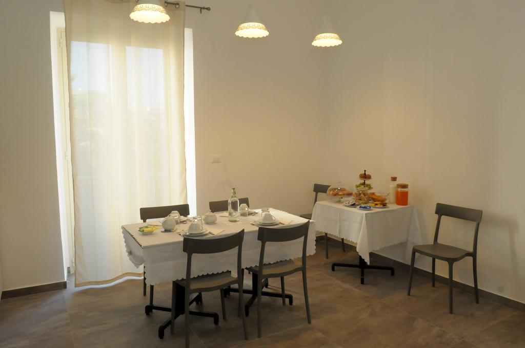 Della Torre Rooms Lecce Exterior photo